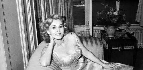 云南吃瓜母女,云南吃瓜母女生活趣事